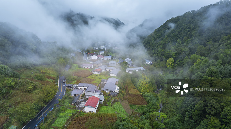 乡村新韵——陕西平利县八仙镇金家坡图片素材