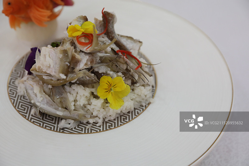 海南菜：鱼茶（酸鱼） 黎族特色美食图片素材