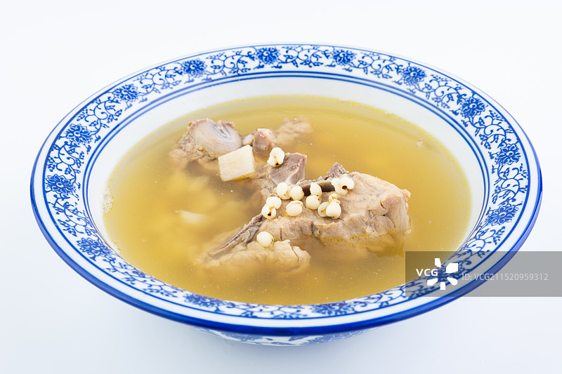中餐美味煲汤-山药薏米猪骨汤图片素材