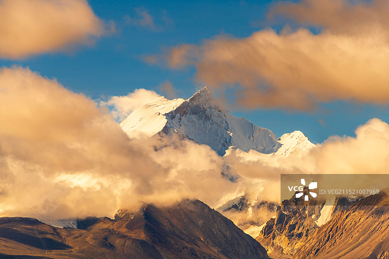 希夏邦马峰图片素材