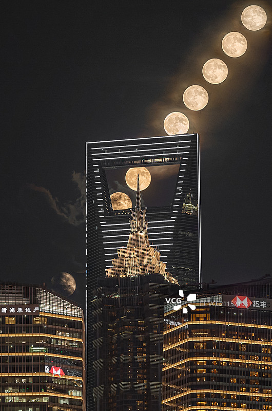 超级月亮遇上金环图片素材
