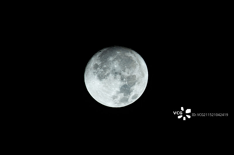 中秋月亮图片素材