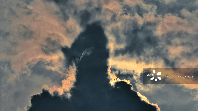 巨人云图片素材