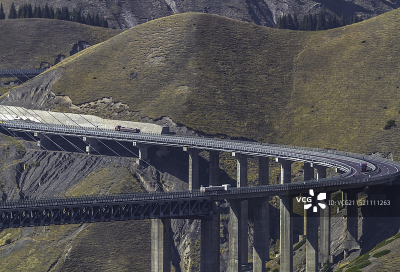 果子沟大桥图片素材