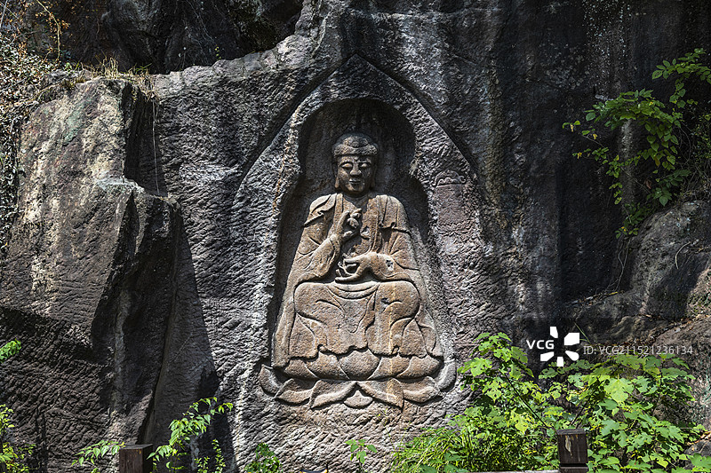 杭州余杭南山摩崖石刻阿弥陀如来坐像图片素材