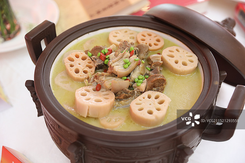 海南菜：野藕煨东山羊图片素材