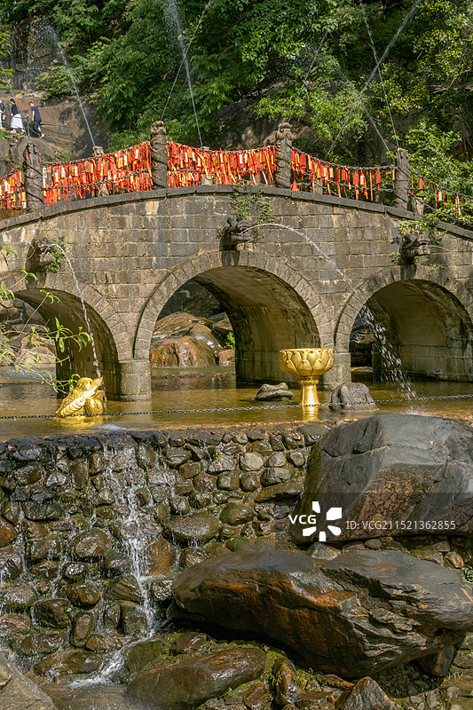 连云港渔湾景区九孔桥图片素材