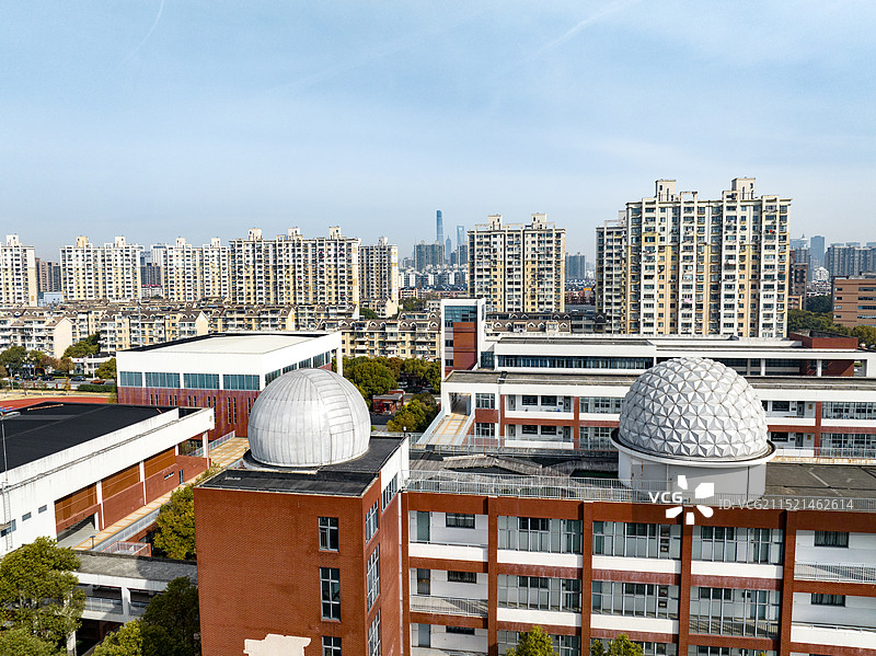 航拍上海上南中学图片素材