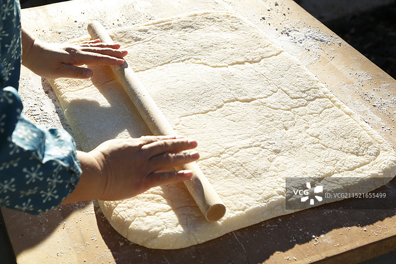 拉伸年糕图片素材