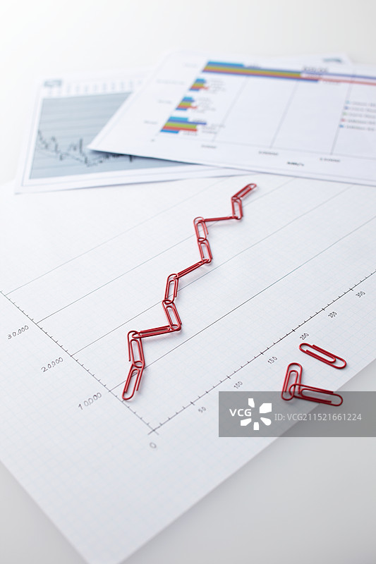 红色夹子图表图片素材