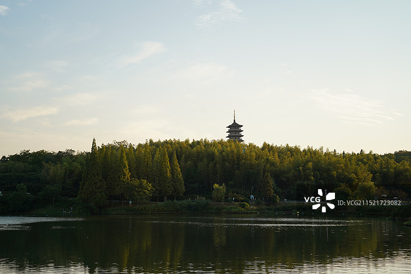 宜兴龙背山森林公园文峰塔图片素材