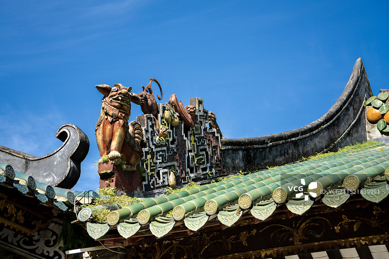 中国广东省惠州市博罗罗浮山风景区 道教五大观之一 酥醪观 古建筑 屋脊 局部特写图片素材