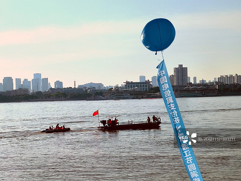 《渡江节现场》图片素材