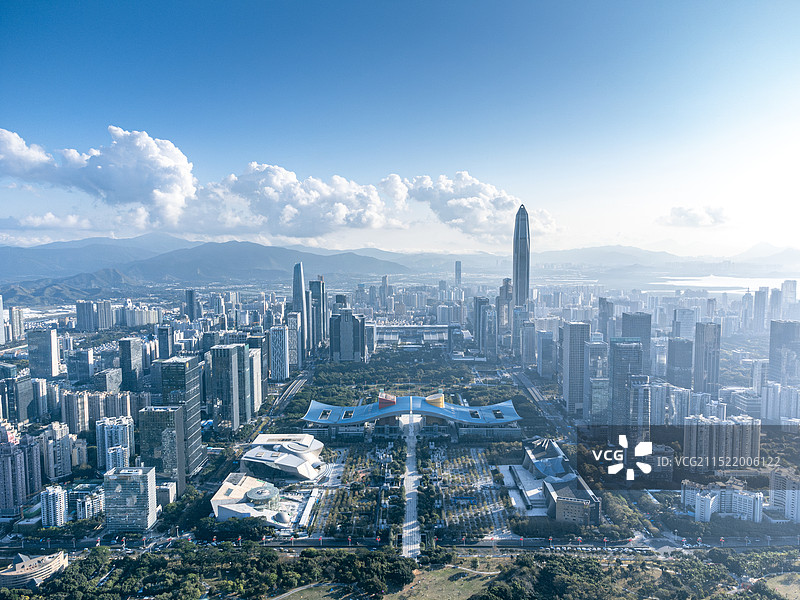 深圳莲花山城市中轴线风光图片素材