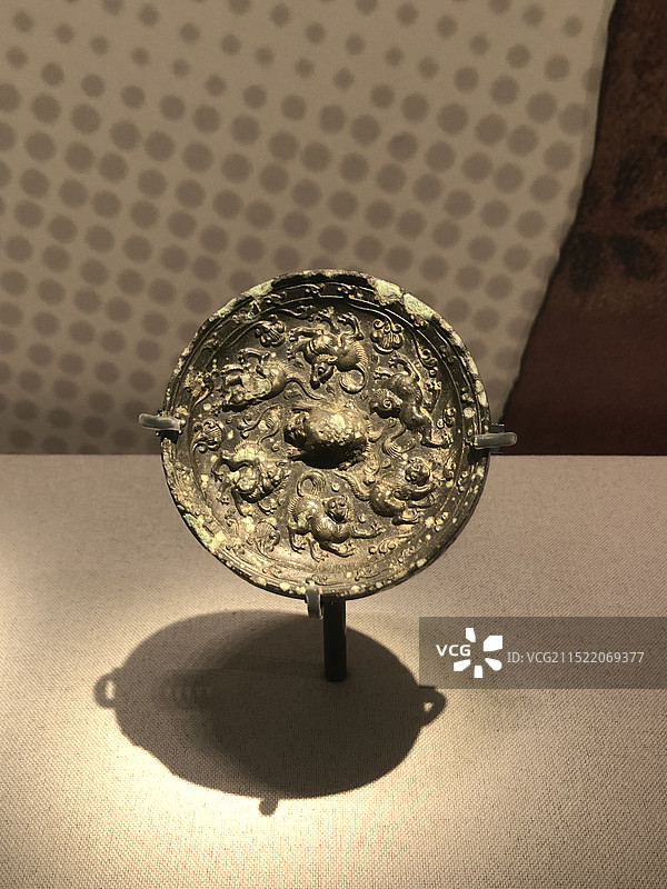 唐六狻猊铜镜-中国江南水乡博物馆藏图片素材