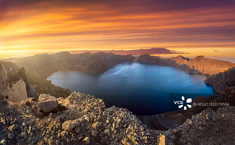 长白山天池图片素材