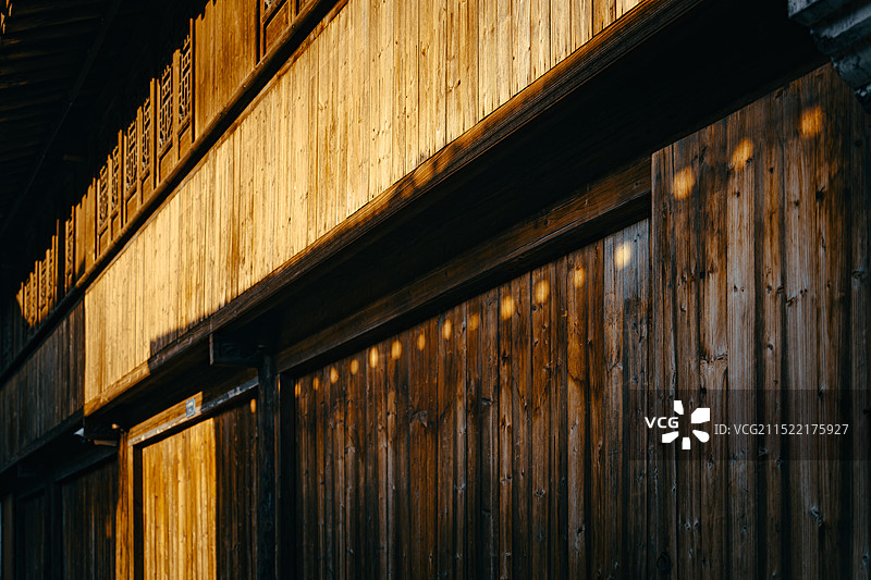 濮院古镇，秋日光影图片素材