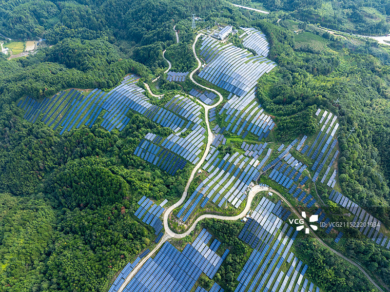 山顶光伏，绿水青山-拍摄于松溪旧县光伏图片素材