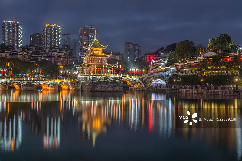 贵阳甲秀楼夜景图片素材