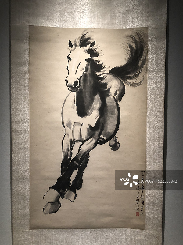 徐悲鸿奔马图图片素材