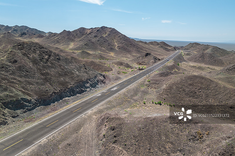 新疆塔城G219边境公路航拍自驾旅行风光图片素材