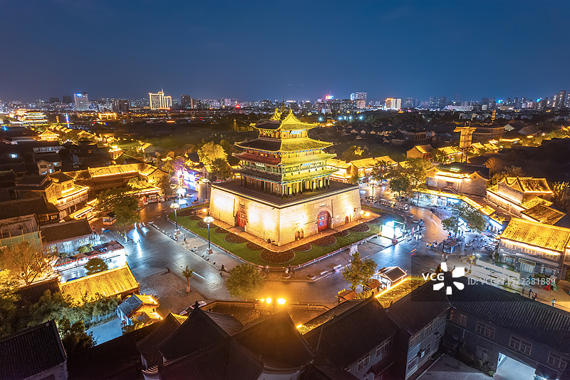 航拍聊城水上古城城市夜景图片素材