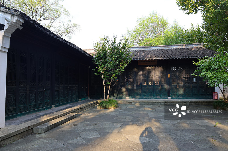 清代《四库全书》七座皇家藏书楼之一杭州文澜阁建筑人文风光图片素材