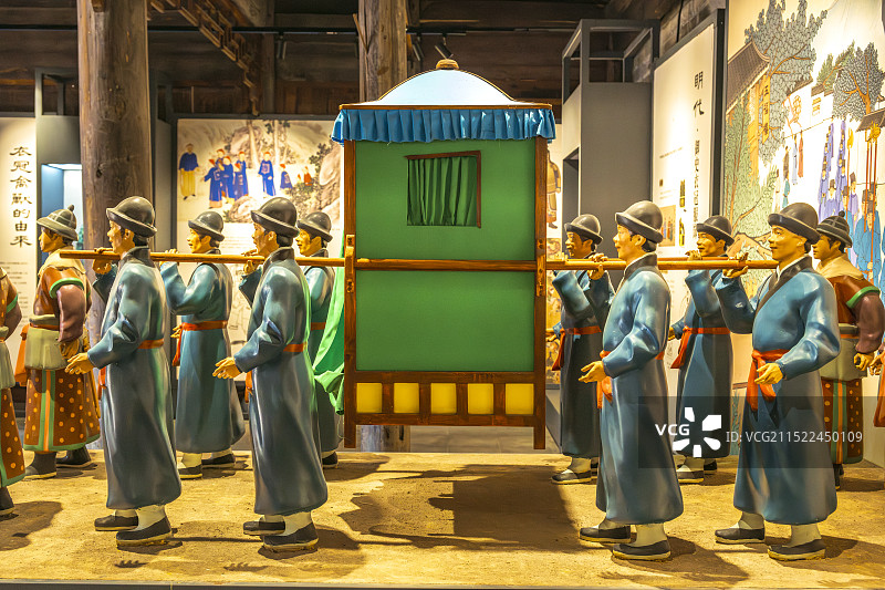 古代明朝官员坐轿子出行场景 宁波古林镇茂新村御史文化陈列馆图片素材