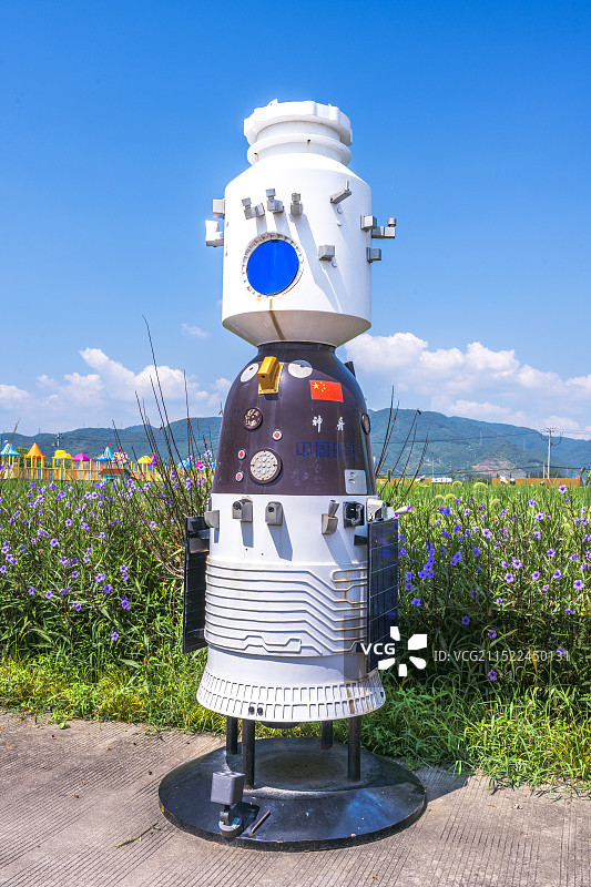 中国航空火箭航天器 宁波古林镇茂新村特色文旅 共同富裕小镇图片素材