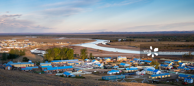内蒙古呼伦贝尔市额尔古纳市黑山头镇秋天风景图片素材