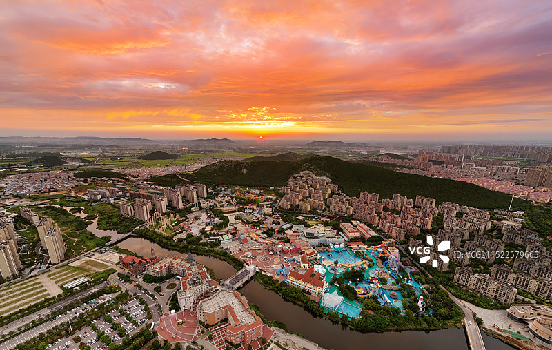 徐州乐园晚霞彩虹图片素材