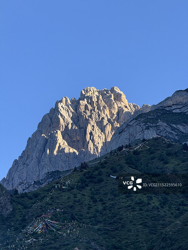 扎尕那清晨图片素材