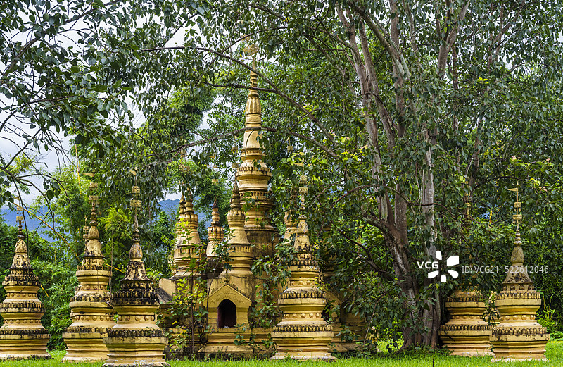中缅边境第一次村 西双版纳勐景来村图片素材