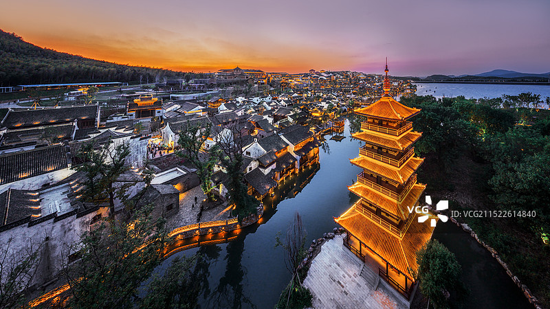 宜兴窑湖小镇夜景图片素材