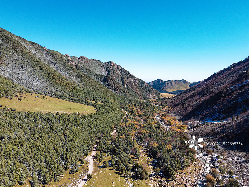 武威冰沟河景区林海雪原图片素材