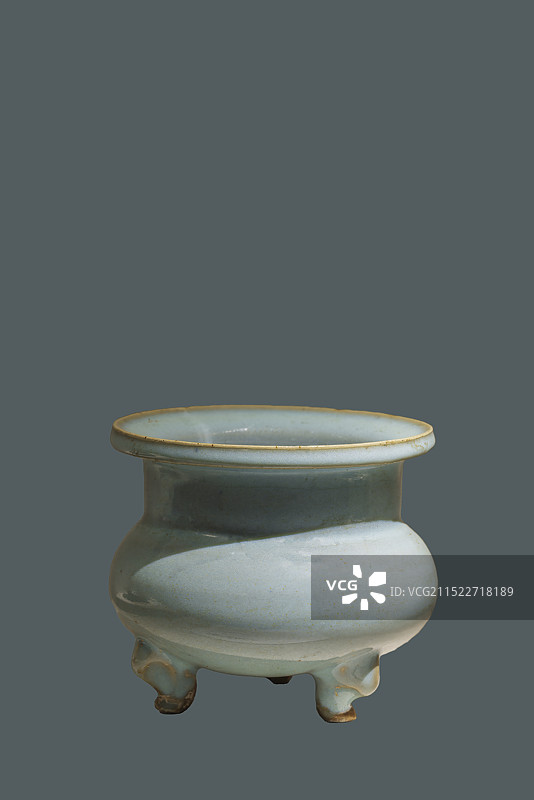 禹州市，宋代，钧瓷，钧窑天蓝釉瓷尊图片素材