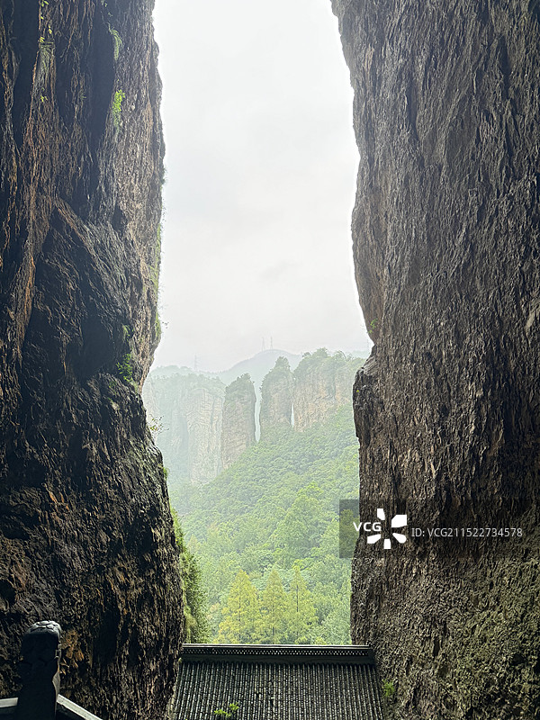雁荡山灵岩的观音洞风景图片素材