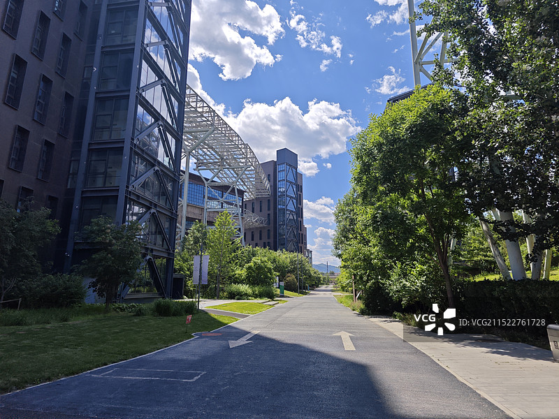 首钢园改造高炉首钢工业遗址公园活化利用图片素材