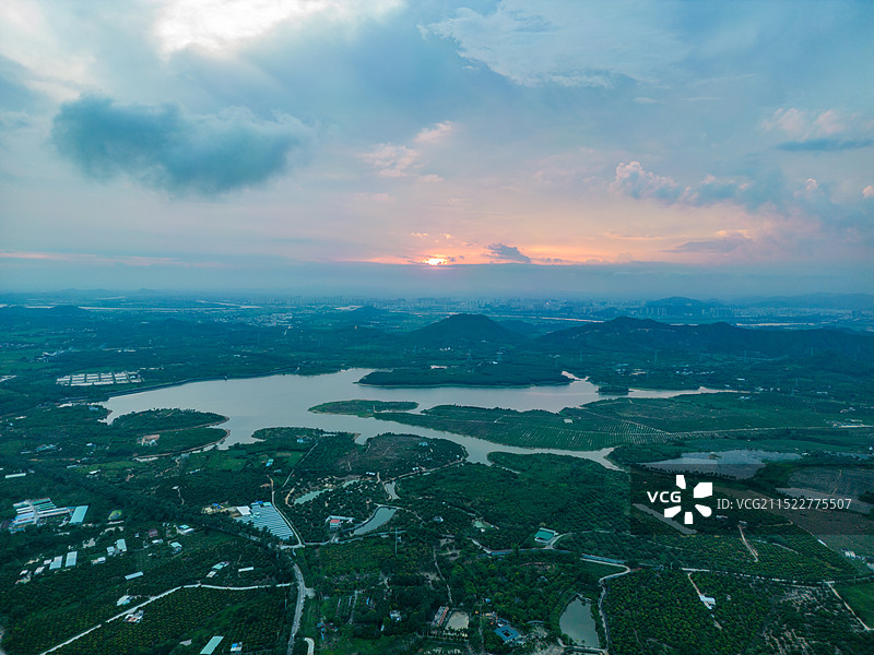 广东省阳江市阳东区大沟镇马岗水库任航拍图片素材