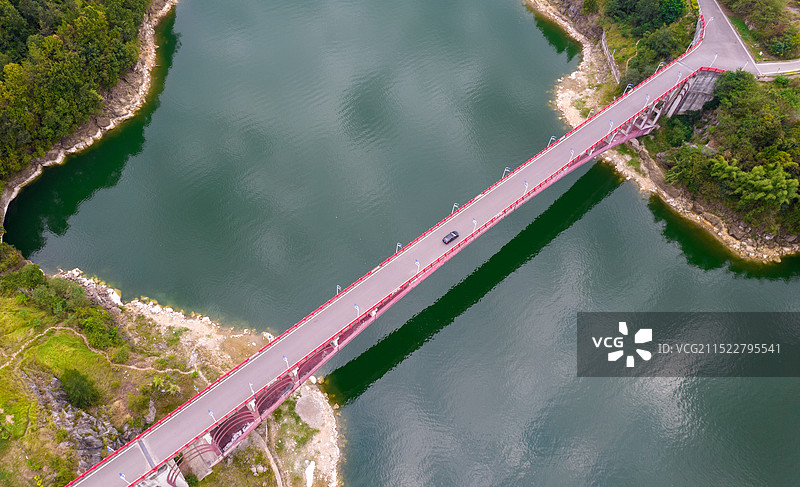 巴中山水化湖图片素材