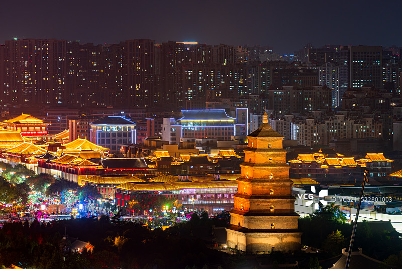陕西，西安市，雁塔区，大慈恩寺佛塔，唐长安城晋昌坊，第一批全国重点文物保护单位，大雁塔音乐喷泉，夜景图片素材
