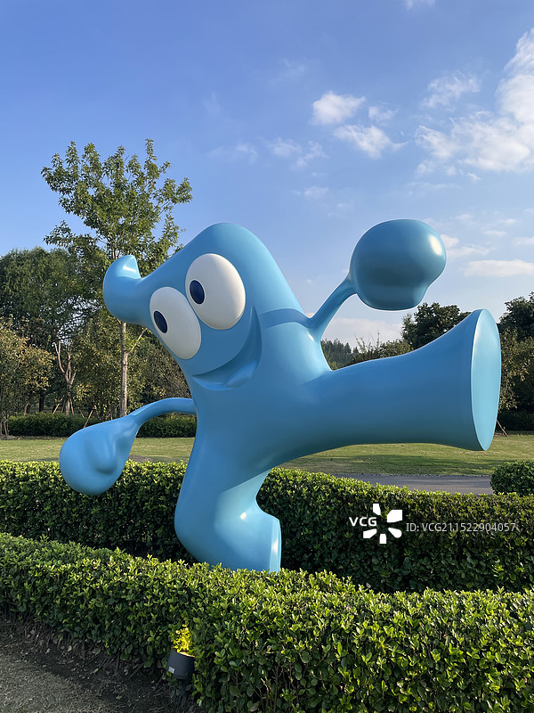 上海世博文化公园·上海世博会吉祥物海宝雕塑图片素材