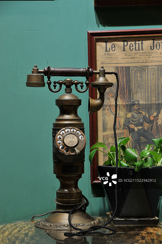 老电话机图片素材