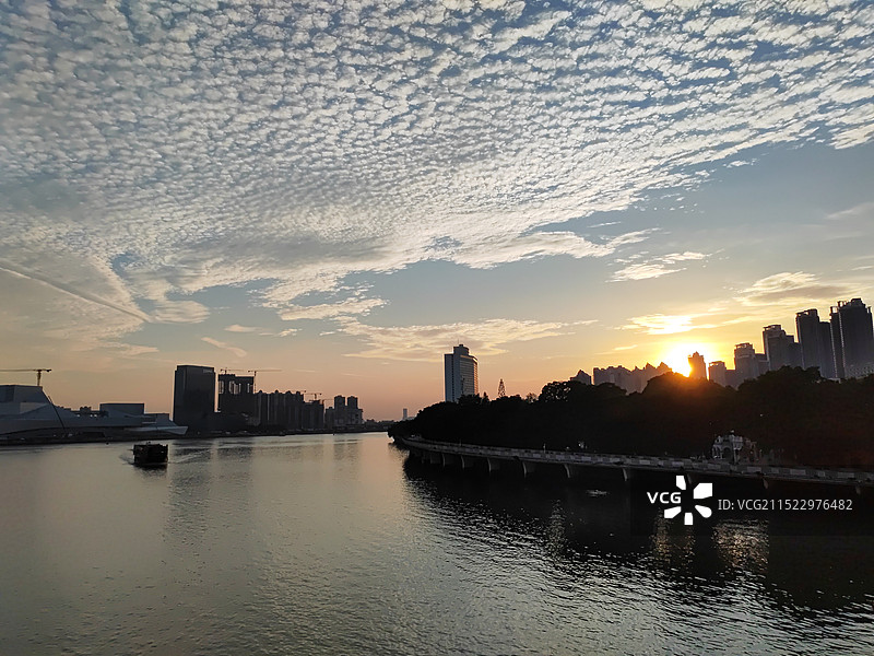 广州 珠江两岸 云海 鱼鳞云图片素材
