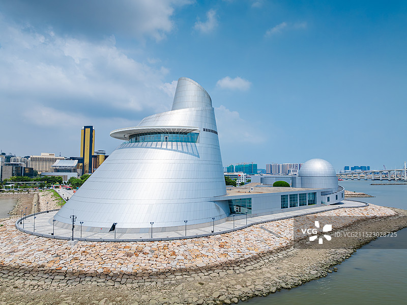 航拍澳门半岛大堂区澳门科学馆图片素材
