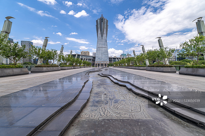 杭州 西湖文化广场 京杭大运河 环球中心 城市天际线 蓝天白云图片素材