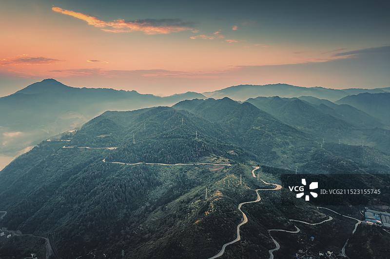 州河晨光图片素材