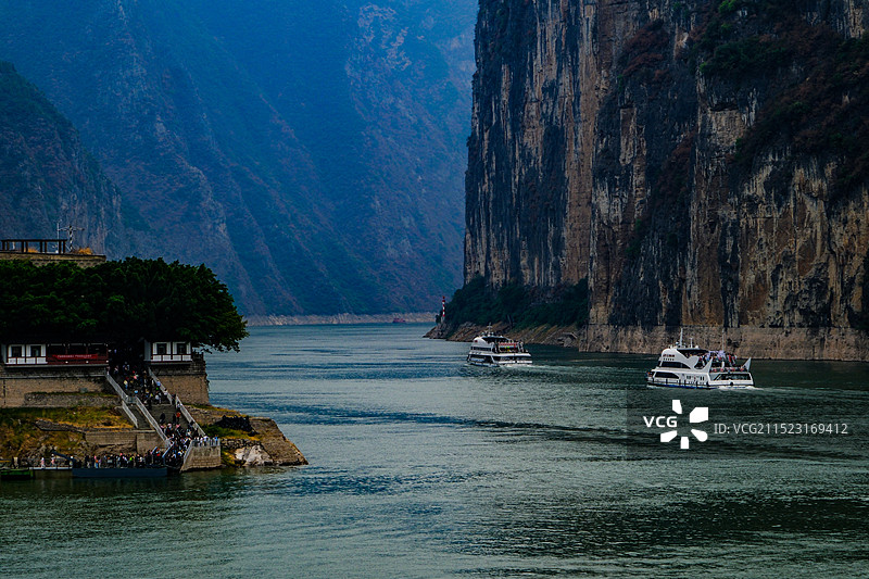 中国重庆奉节县白帝城，瞿塘峡，夔门，瞿塘峡夔门，长江山峡，瞿塘关，10元人民币背景图，瞿塘峡西门，图片素材
