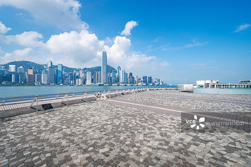 香港九龙尖沙咀星光大道 香港中环城市天际线图片素材