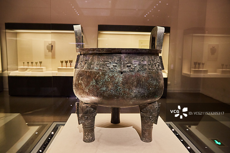 中国国家博物馆馆藏青铜器西周大盂鼎图片素材